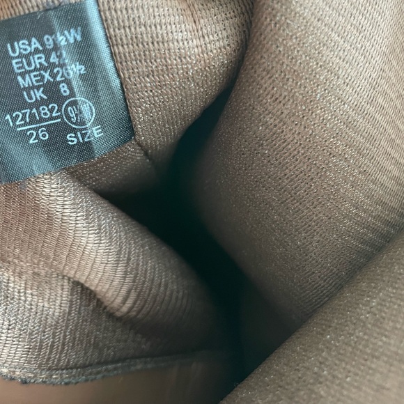 Brown side zip boots - Picture 3 of 3